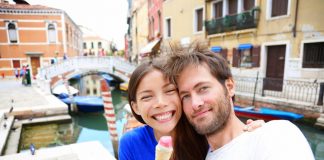 Turiselfie: el turismo de te tomas la foto y te vas