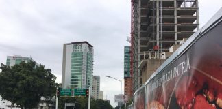 La lucha por construir una ciudad humana desde la banqueta