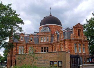 Cumpleaños del Observatorio de Greenwich, el lugar del meridiano cero