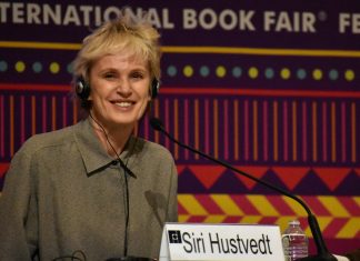 «Historias de una vagabunda intelectual» por Siri Hustvedt