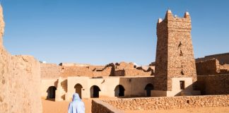 La aldea medieval de Chinguetti alberga extraordinarias bibliotecas del desierto