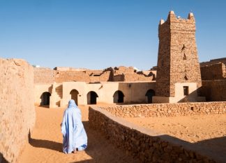 La aldea medieval de Chinguetti alberga extraordinarias bibliotecas del desierto