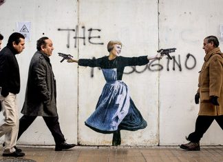 Caiozzama: el artista que ha hecho de las calles su lienzo tras las protestas en Chile