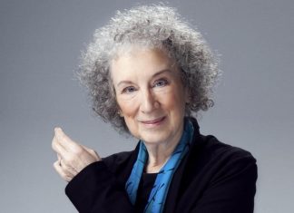 Margaret Atwood abrirá la Bienal de Pensamiento Ciutat Oberta
