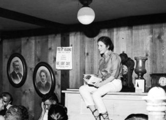 Falleció la poeta Diane di Prima, bruja consumada de la Generación Beat