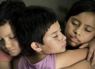 Pimienta Films presenta el trailer de «Noche de fuego», la nueva película de Tatiana Huezo