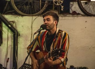 Benjamín Walker: cantautor chileno, de los más destacados en la escena latinoamericana