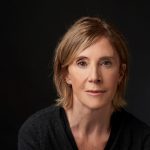 Señales en el cielo: los ensayos de Ciudad gótica de María Negroni