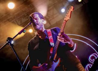 ENTREVISTA | Francisco Familiar: «Creo que todos morimos dos veces: una cuando nuestro cuerpo nos deja y otra es cuando nos olvidan»