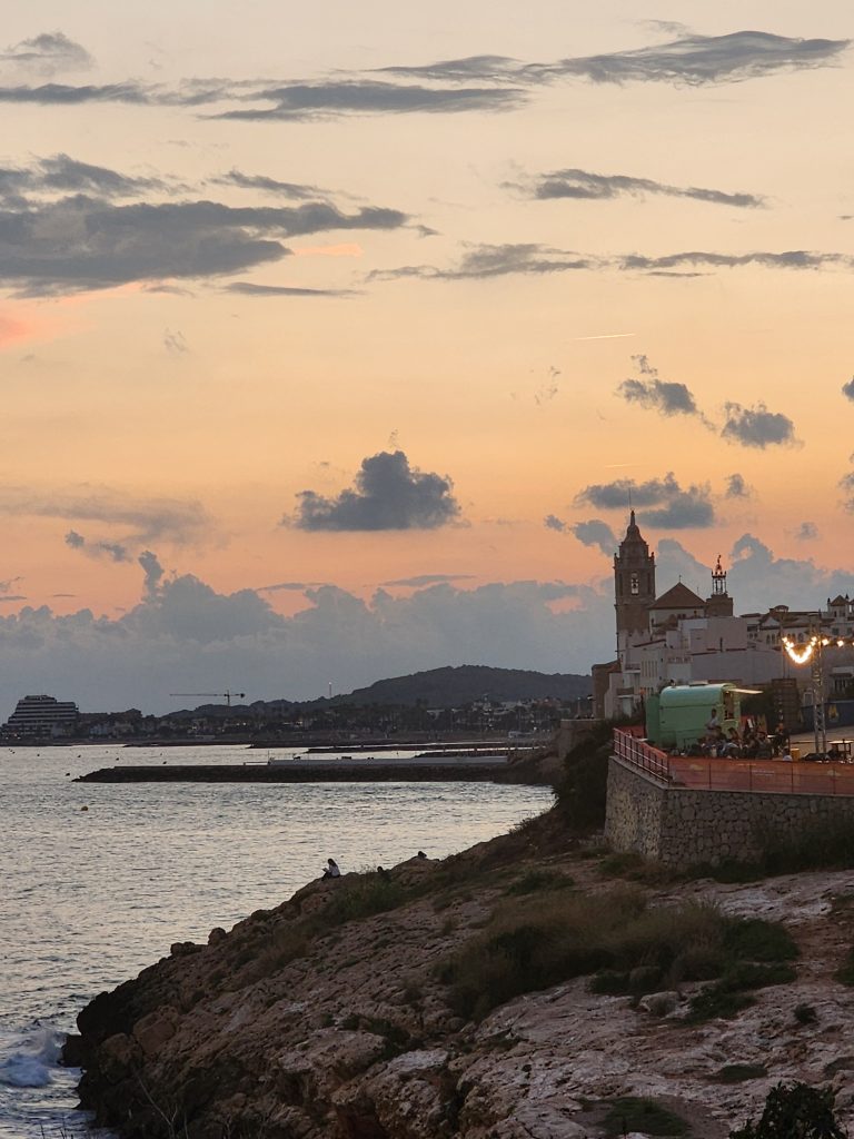 Playa de Sitges. Foto: Eduardo Aragón, 2025.