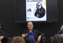 José Manuel Aguilera presentó su proyecto como solista, ‘Tinta negra y roja’, en FIL 2025