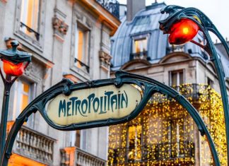 Noticia de cómo el mundo envejeció mientras una mujer y su testigo permanecieron en una habitación de París