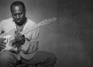 Curtis Mayfield: influyente cantante y productor musical afroamericano