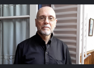 Rolando Revagliatti, la palabra, el texto y mucho más allá…