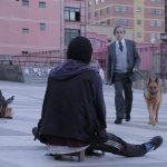 ‘El ladrón de perros’, la historia de un joven huérfano limpiabotas que trabaja en las calles bolivianas