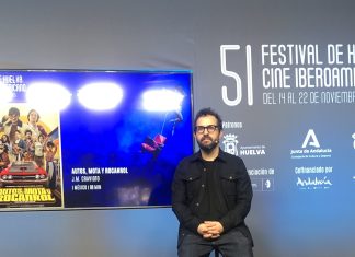 ‘Autos, mota y rocanrol’, conversación con su director, JM Cravioto, en el Festival de Huelva